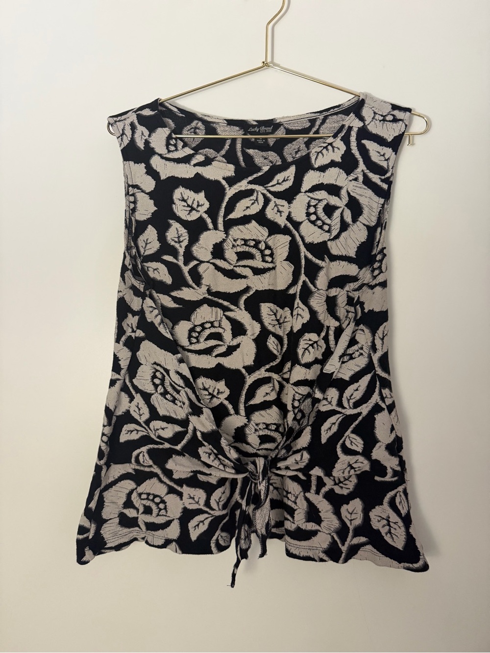 Lucky Brand Black and Cream Floral Tie Front Sleeveless Top